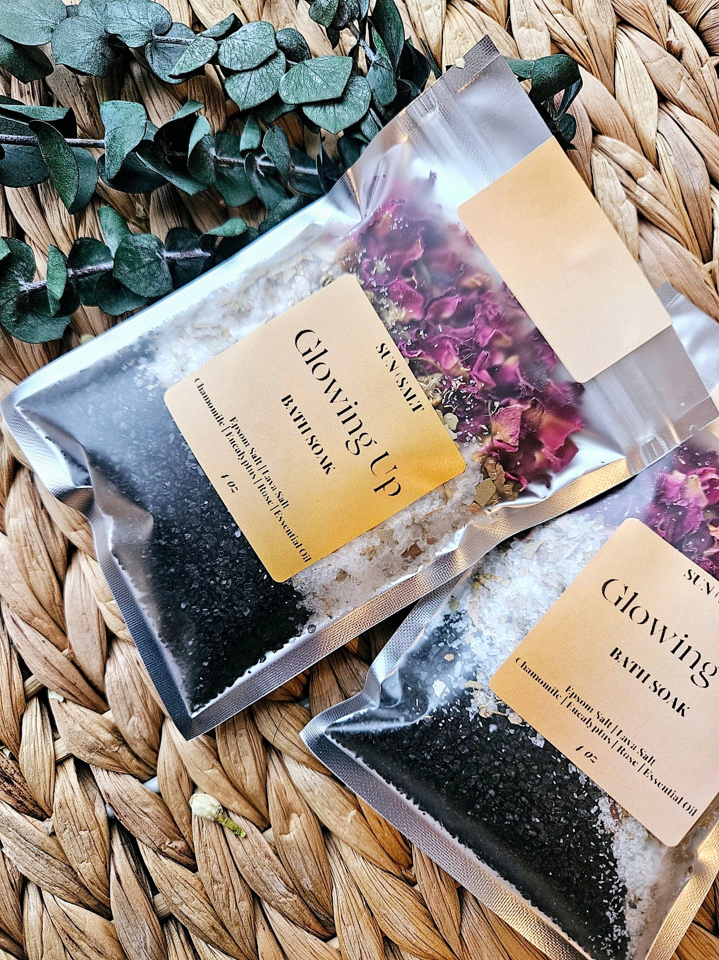 Lux&Lou - Glowing Up Bath Salt - Bath Soak - Single Use